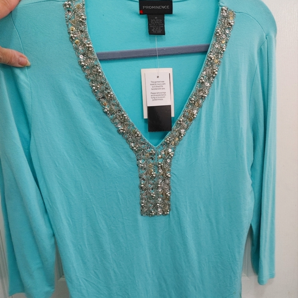 NWT SOFT DRESSY BLOUSE